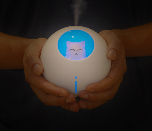 Planet Cat Night Light Humidifier - USB Powered